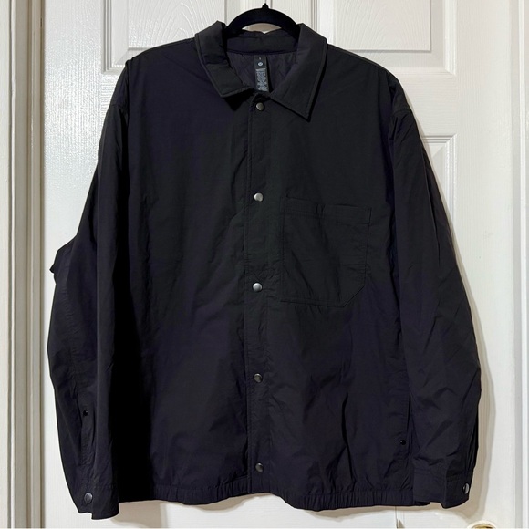 Men’s Lululemon Insulated Coaches Jacket - Picture 9 of 12